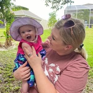 Meet your Posher, Emilee